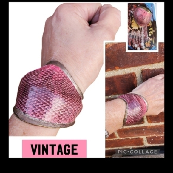 Vintage Elodia Texas Snakeskin Modernist cuff - Picture 9 of 13